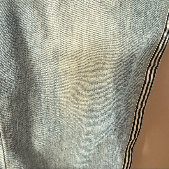 Talbots Modern Ankle Jeans With Ribbon  Tape Sea Glass Wash Size 6P - Picture 3 of 10